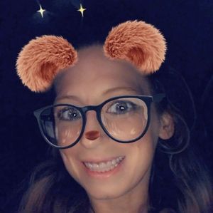 Meet your Posher, April